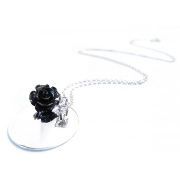 Collier Médaille Rose noire